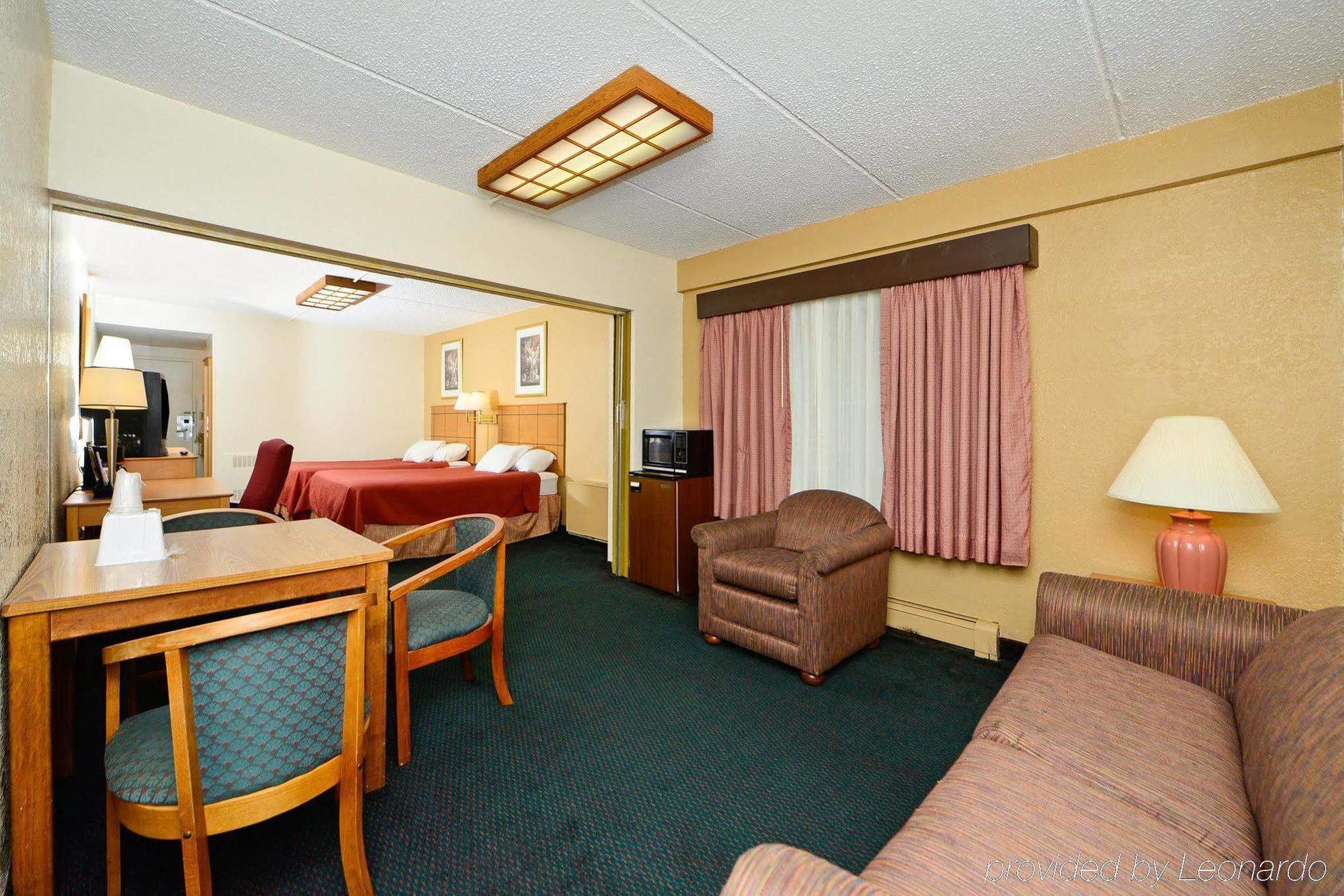Americas Best Value Inn And Suites St. Cloud Saint Cloud Bilik gambar