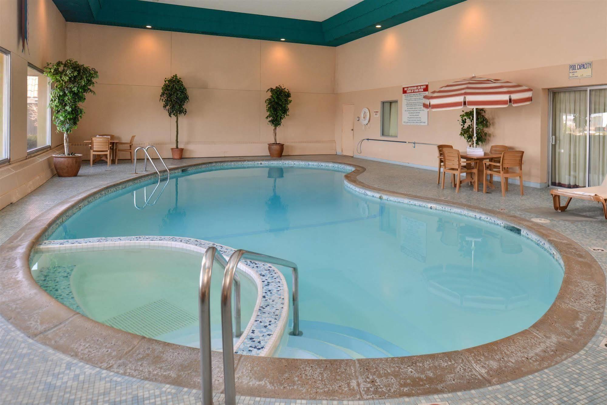 Americas Best Value Inn And Suites St. Cloud Saint Cloud Luaran gambar